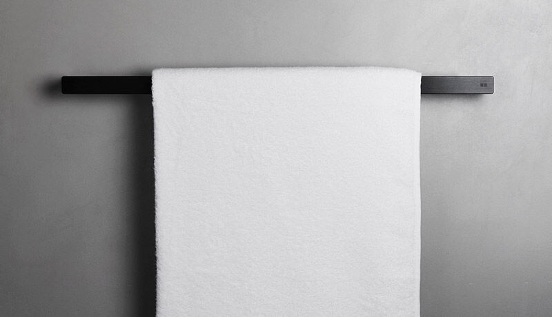 Reframe, handduksstång, svart